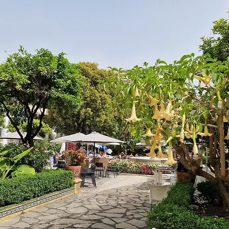 Daire New Chic Walk To Rdr387 Estepona